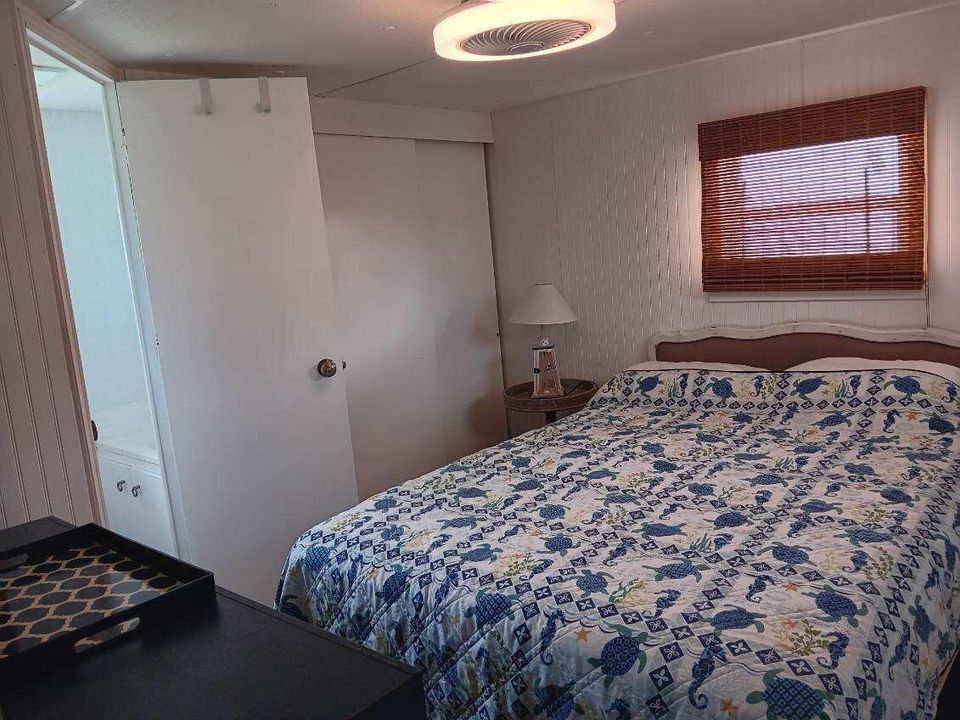 出租: $1,875 (2 贝兹, 1 浴室, 1299 平方英尺)