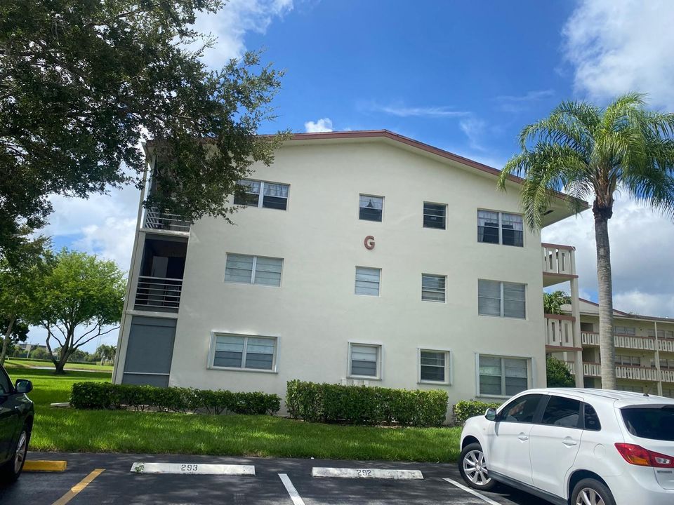 待售: $70,000 (1 贝兹, 1 浴室, 720 平方英尺)