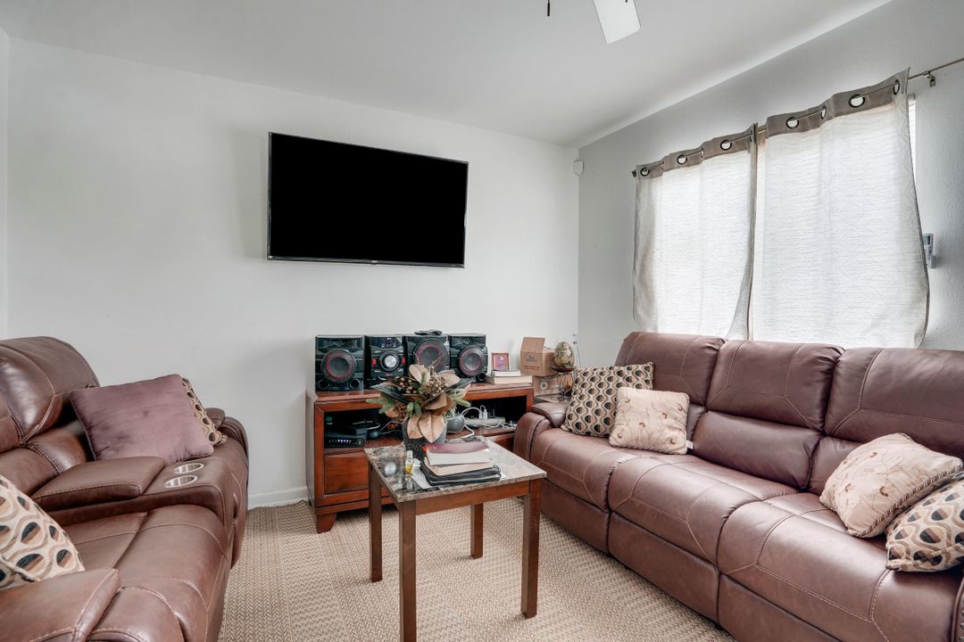 For Sale: $1,000,000 (0 beds, 0 baths, 2516 Square Feet)