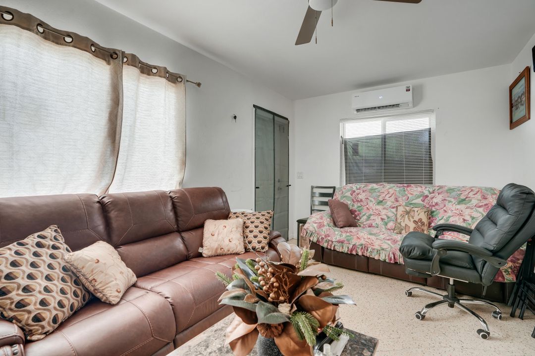 For Sale: $1,000,000 (0 beds, 0 baths, 2516 Square Feet)