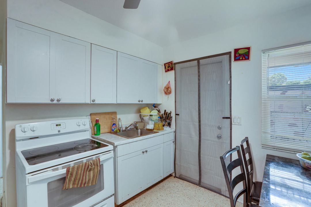 For Sale: $1,000,000 (0 beds, 0 baths, 2516 Square Feet)