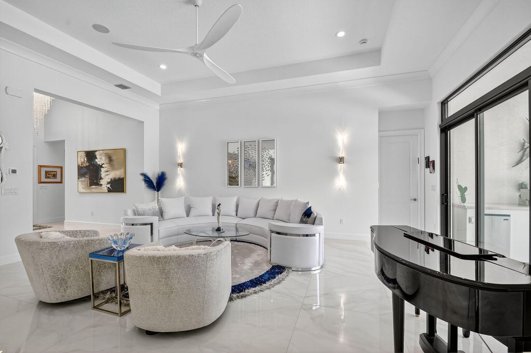 На продажу: $2,979,900 (4 спален, 4 ванн, 3277 Квадратных фут)