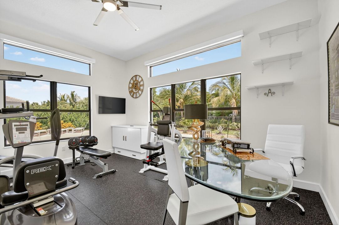 На продажу: $2,979,900 (4 спален, 4 ванн, 3277 Квадратных фут)