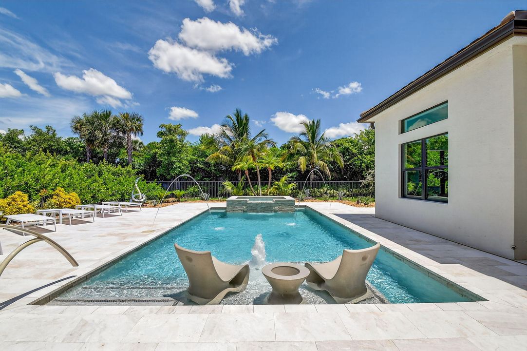 На продажу: $2,979,900 (4 спален, 4 ванн, 3277 Квадратных фут)