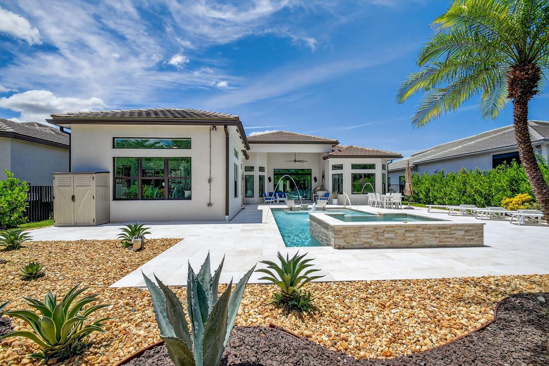 На продажу: $2,979,900 (4 спален, 4 ванн, 3277 Квадратных фут)