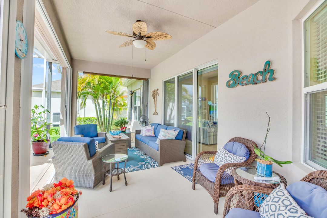 合同活跃: $639,000 (3 贝兹, 2 浴室, 2261 平方英尺)