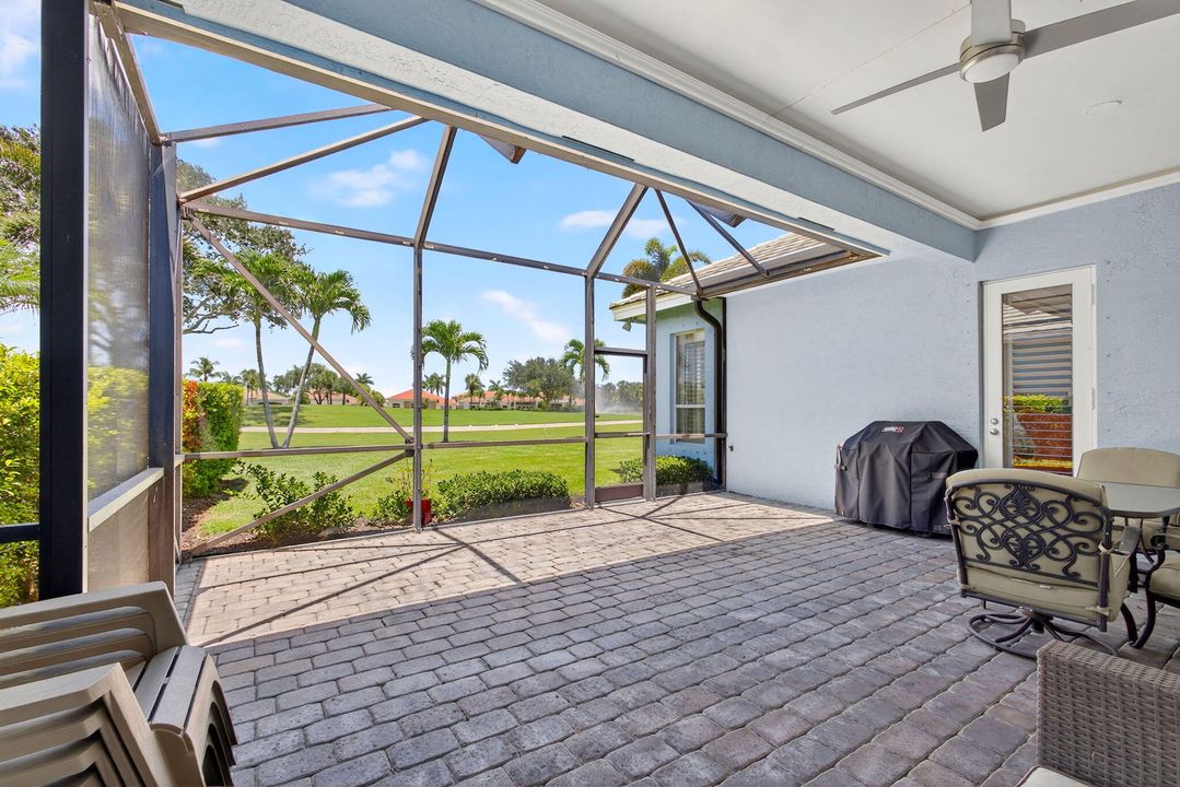 For Sale: $515,000 (2 beds, 2 baths, 2085 Square Feet)