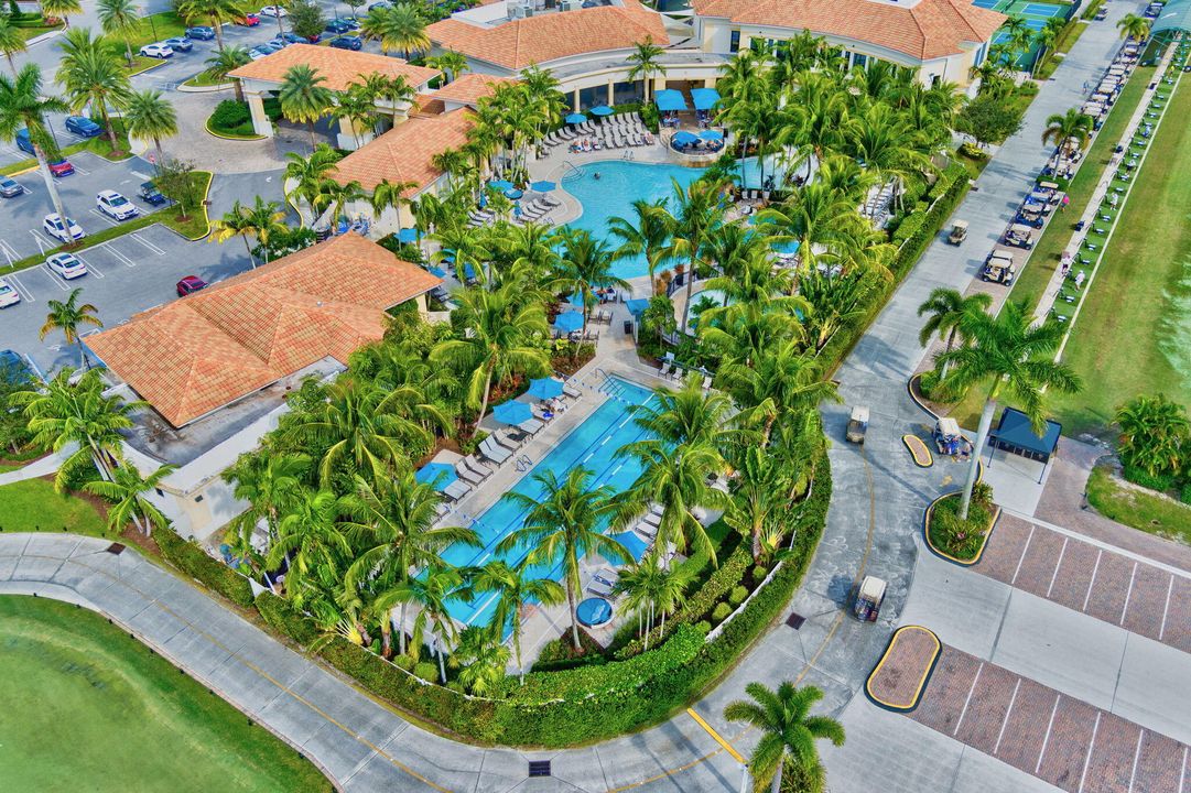 For Sale: $515,000 (2 beds, 2 baths, 2085 Square Feet)