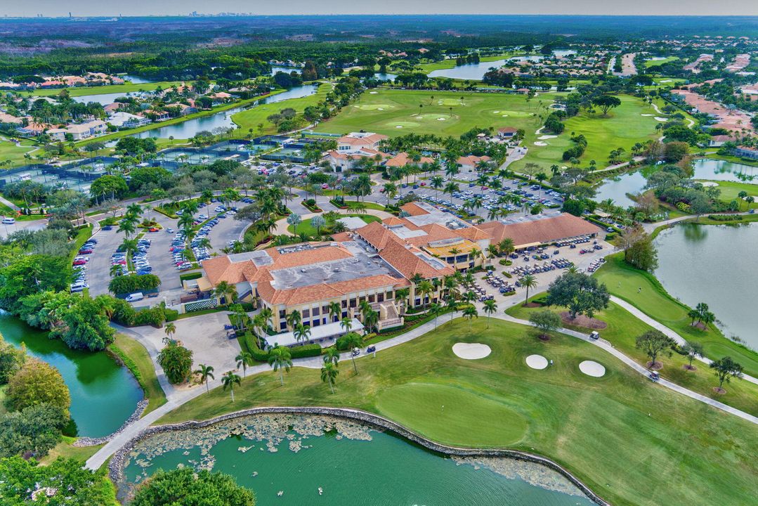 For Sale: $515,000 (2 beds, 2 baths, 2085 Square Feet)