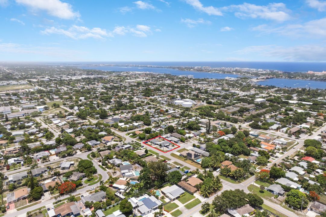 For Sale: $1,000,000 (0 beds, 0 baths, 2516 Square Feet)