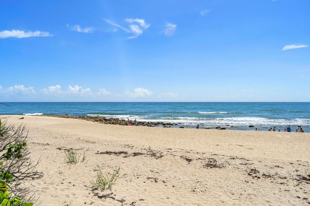 На продажу: $3,700,000 (4 спален, 3 ванн, 3652 Квадратных фут)