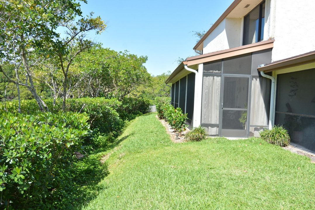 En Venta: $275,000 (2 camas, 2 baños, 1250 Pies cuadrados)