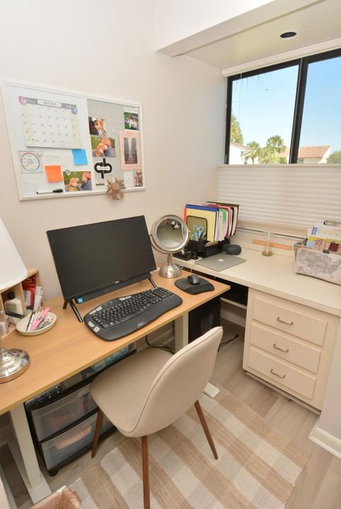 En Venta: $275,000 (2 camas, 2 baños, 1250 Pies cuadrados)