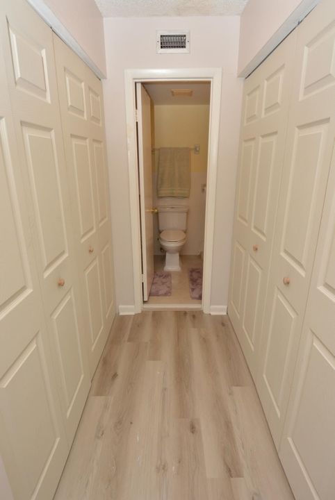 En Venta: $275,000 (2 camas, 2 baños, 1250 Pies cuadrados)