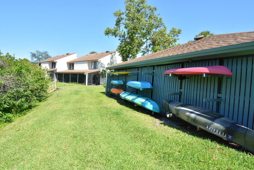 En Venta: $275,000 (2 camas, 2 baños, 1250 Pies cuadrados)