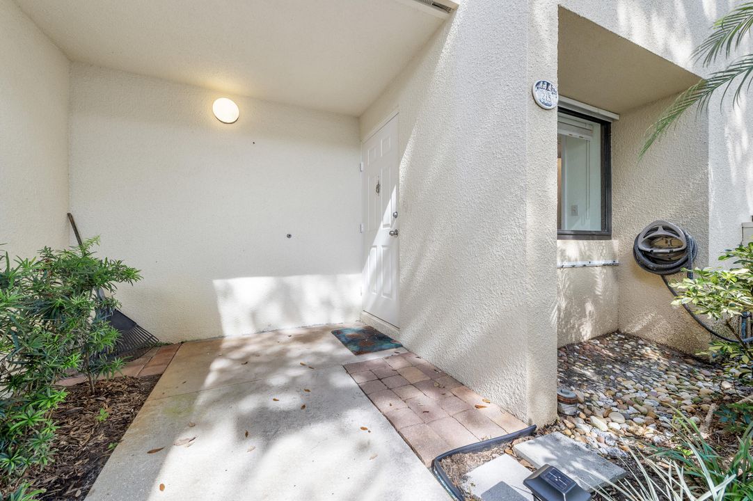 En Venta: $444,000 (2 camas, 2 baños, 1372 Pies cuadrados)