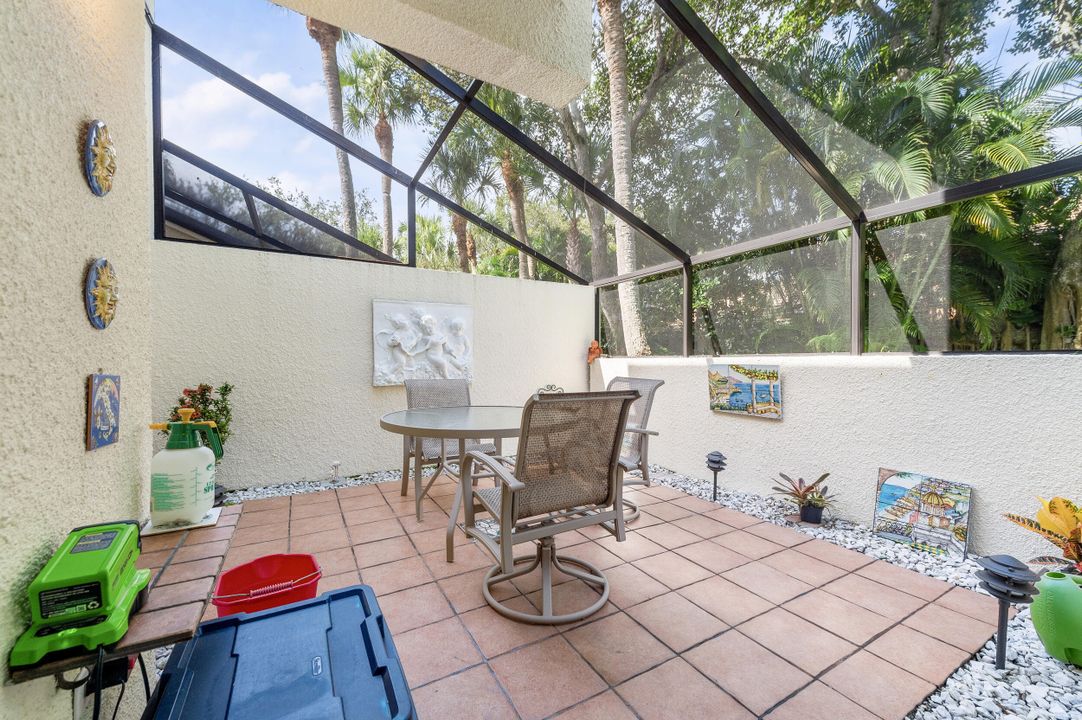 En Venta: $444,000 (2 camas, 2 baños, 1372 Pies cuadrados)