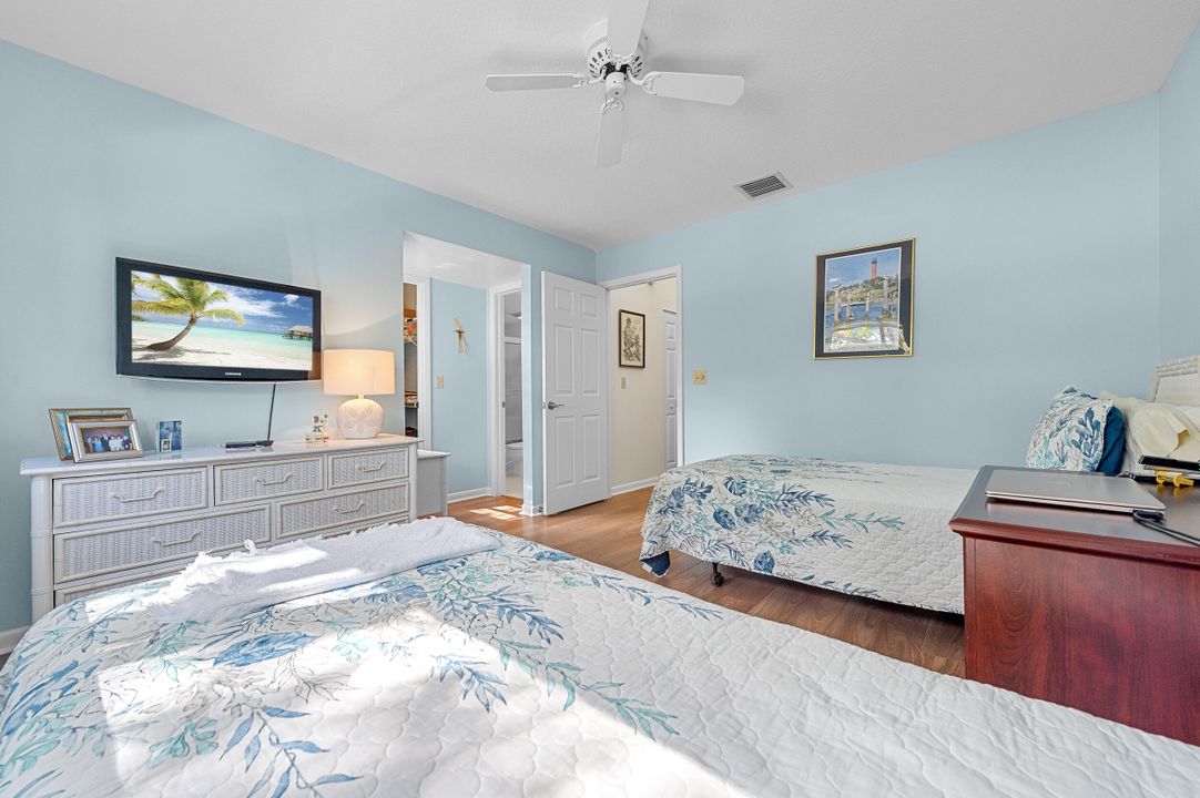 En Venta: $444,000 (2 camas, 2 baños, 1372 Pies cuadrados)