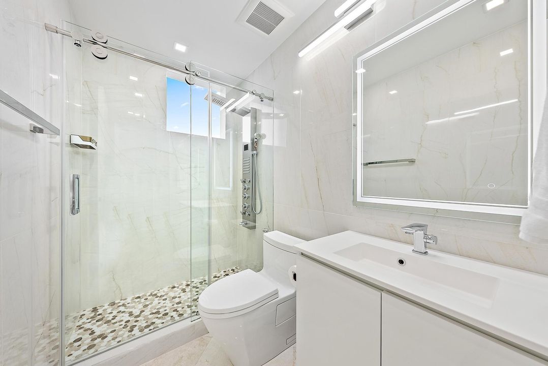 En Renta: $24,000 (4 camas, 4 baños, 4178 Pies cuadrados)