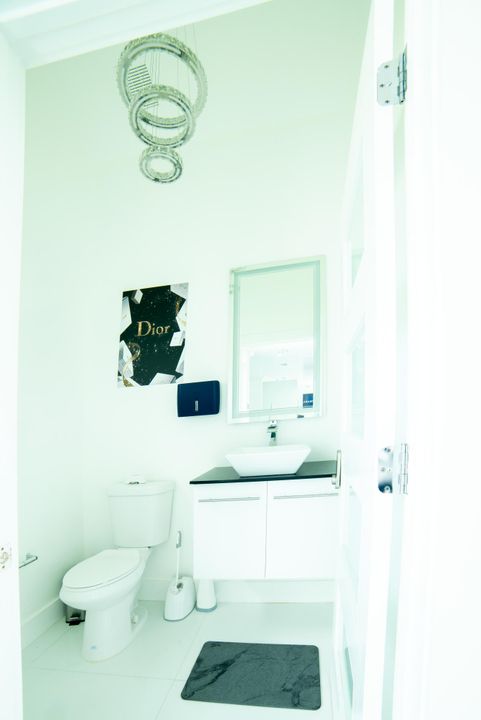 Active With Contract: $5,000 (3 beds, 2 baths, 2608 Square Feet)