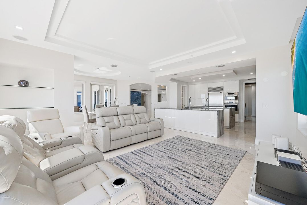 En Renta: $24,000 (4 camas, 4 baños, 4178 Pies cuadrados)