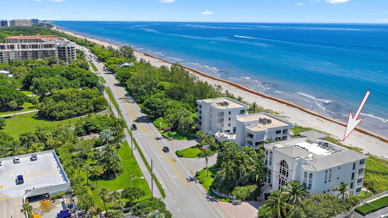 En Renta: $24,000 (4 camas, 4 baños, 4178 Pies cuadrados)