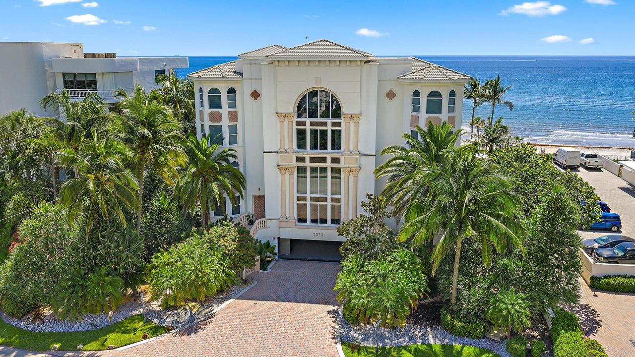 En Renta: $24,000 (4 camas, 4 baños, 4178 Pies cuadrados)