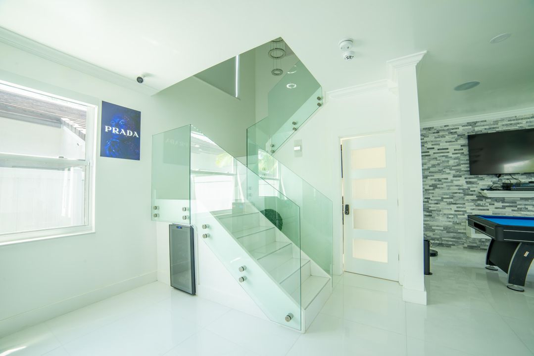 Active With Contract: $5,000 (3 beds, 2 baths, 2608 Square Feet)