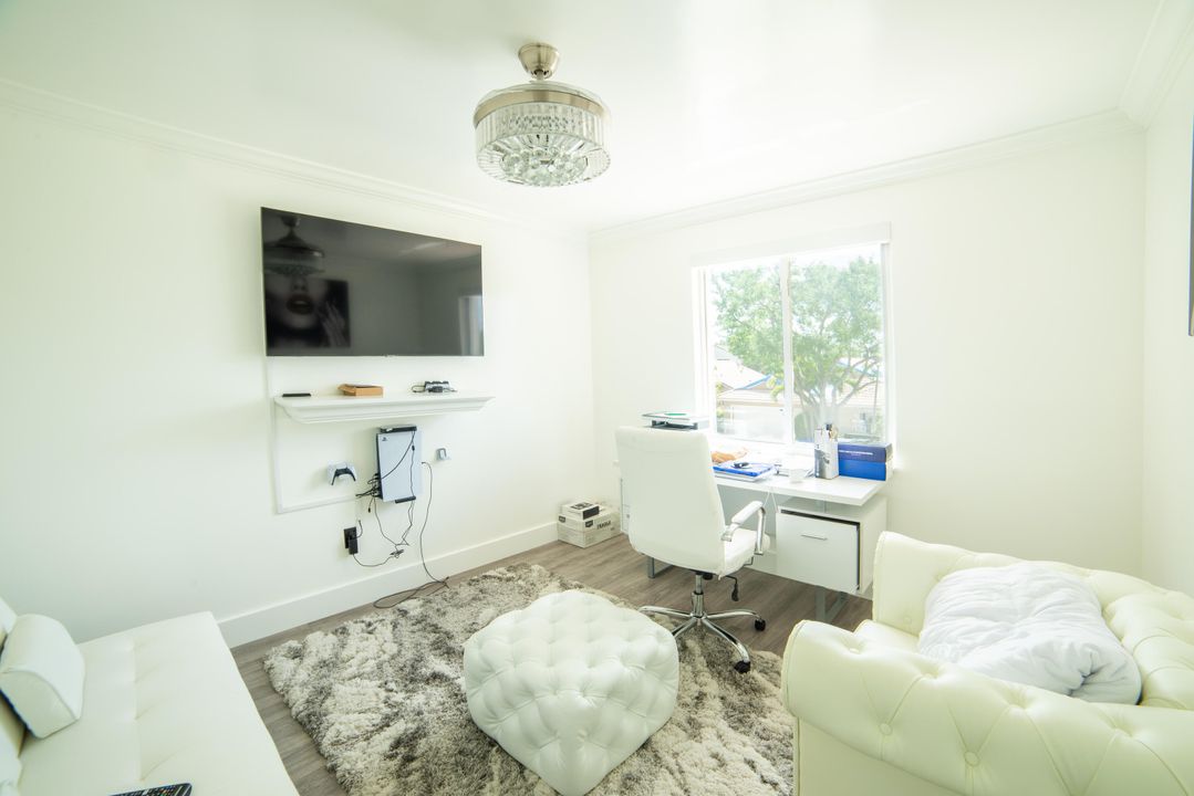 Active With Contract: $5,000 (3 beds, 2 baths, 2608 Square Feet)