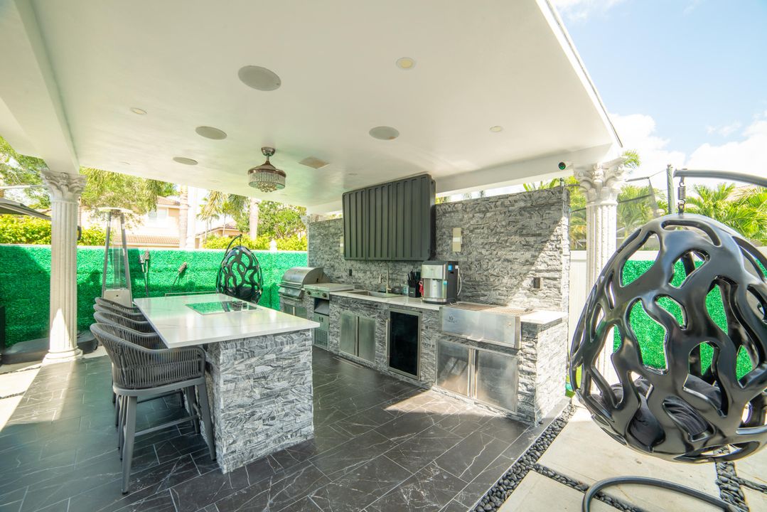 Active With Contract: $5,000 (3 beds, 2 baths, 2608 Square Feet)