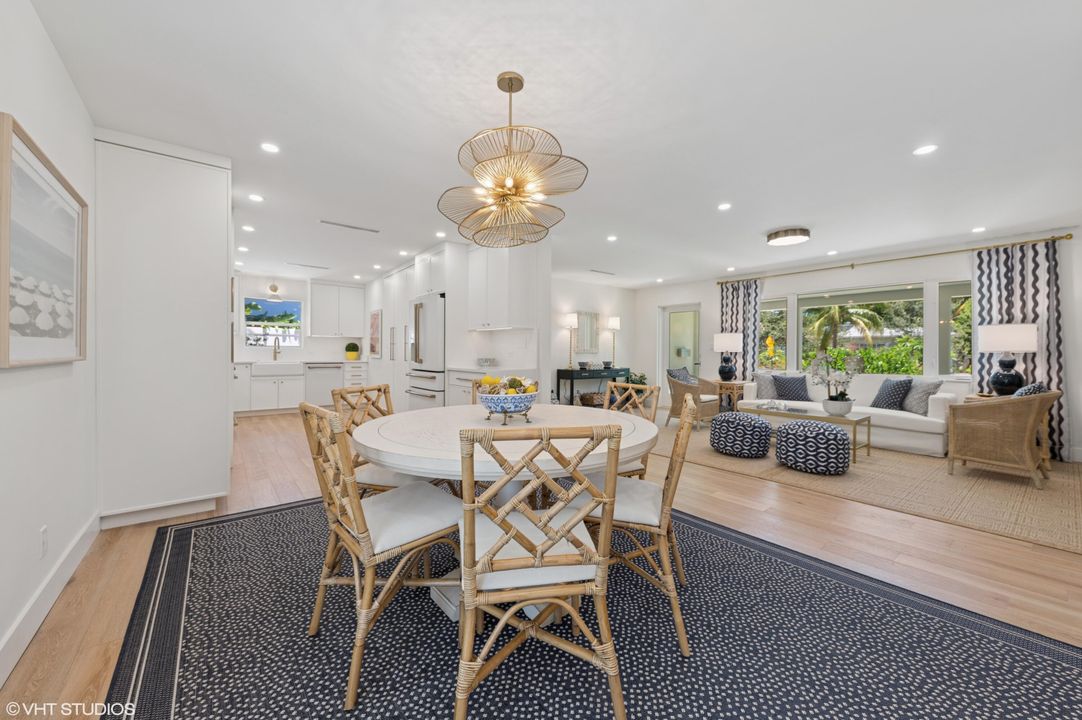 En Venta: $1,375,000 (4 camas, 2 baños, 1844 Pies cuadrados)