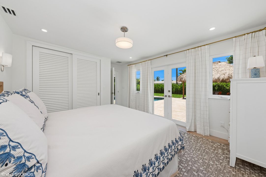 En Venta: $1,375,000 (4 camas, 2 baños, 1844 Pies cuadrados)