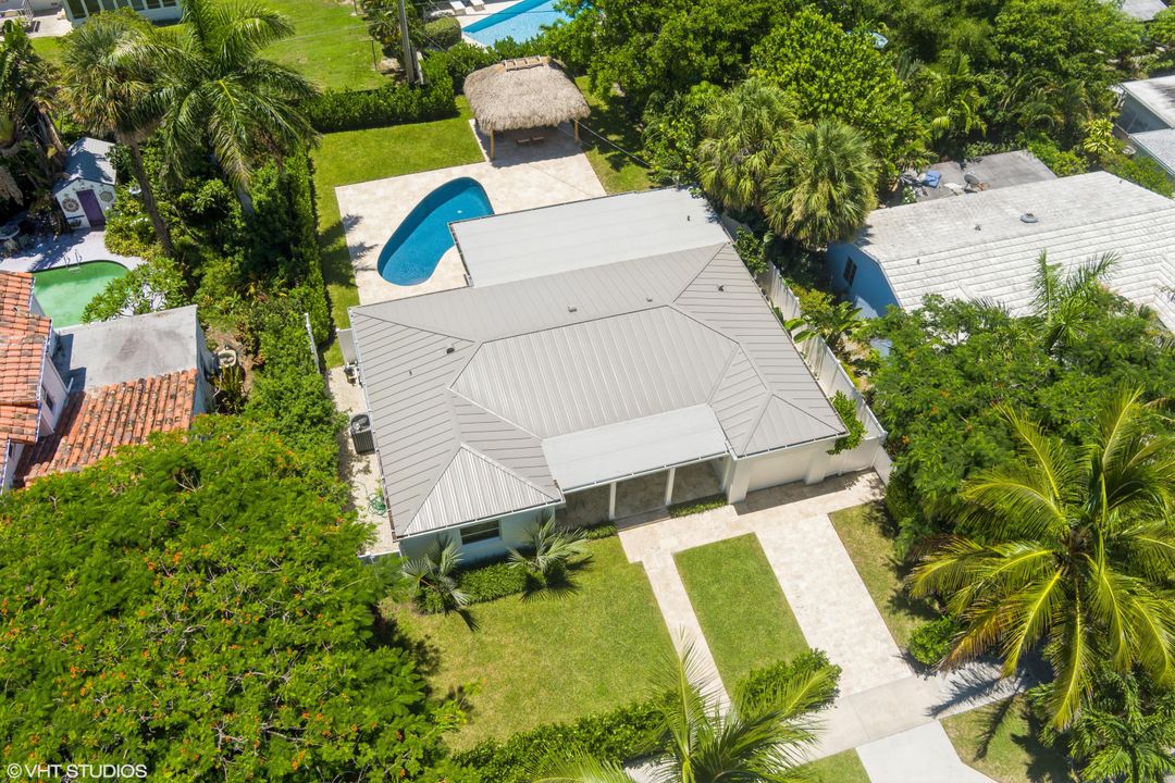 En Venta: $1,375,000 (4 camas, 2 baños, 1844 Pies cuadrados)