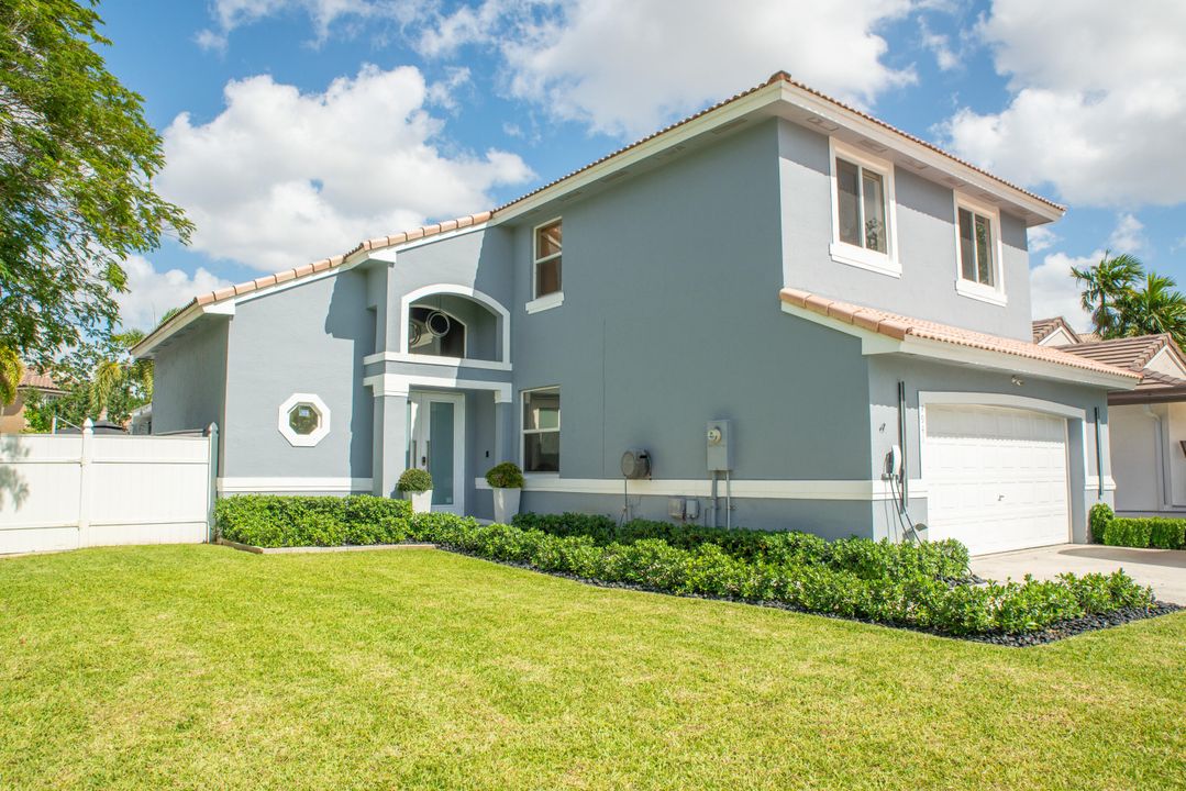 Active With Contract: $5,000 (3 beds, 2 baths, 2608 Square Feet)