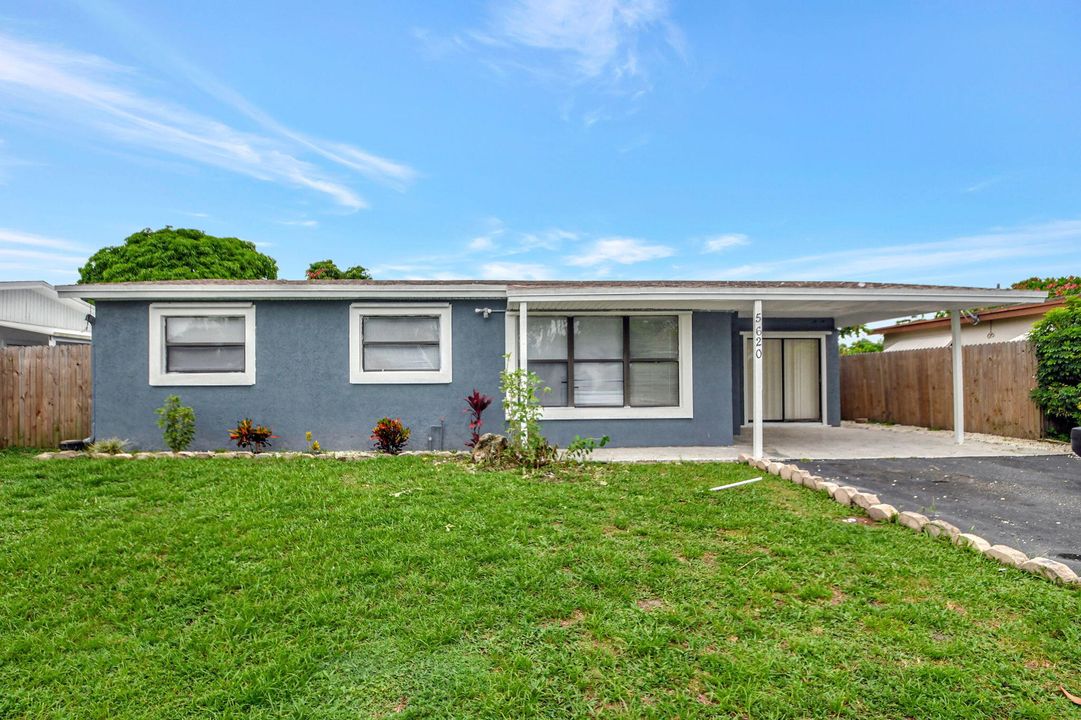 Recently Sold: $470,000 (5 beds, 3 baths, 1687 Square Feet)