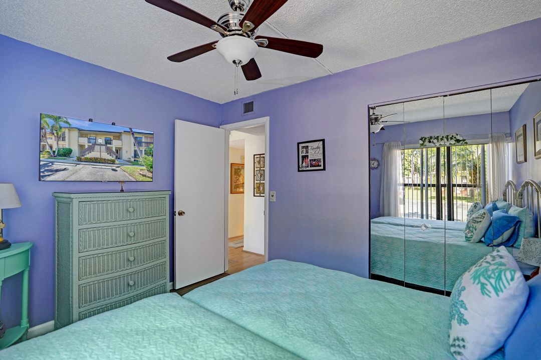 Active With Contract: $249,900 (2 beds, 2 baths, 1150 Square Feet)