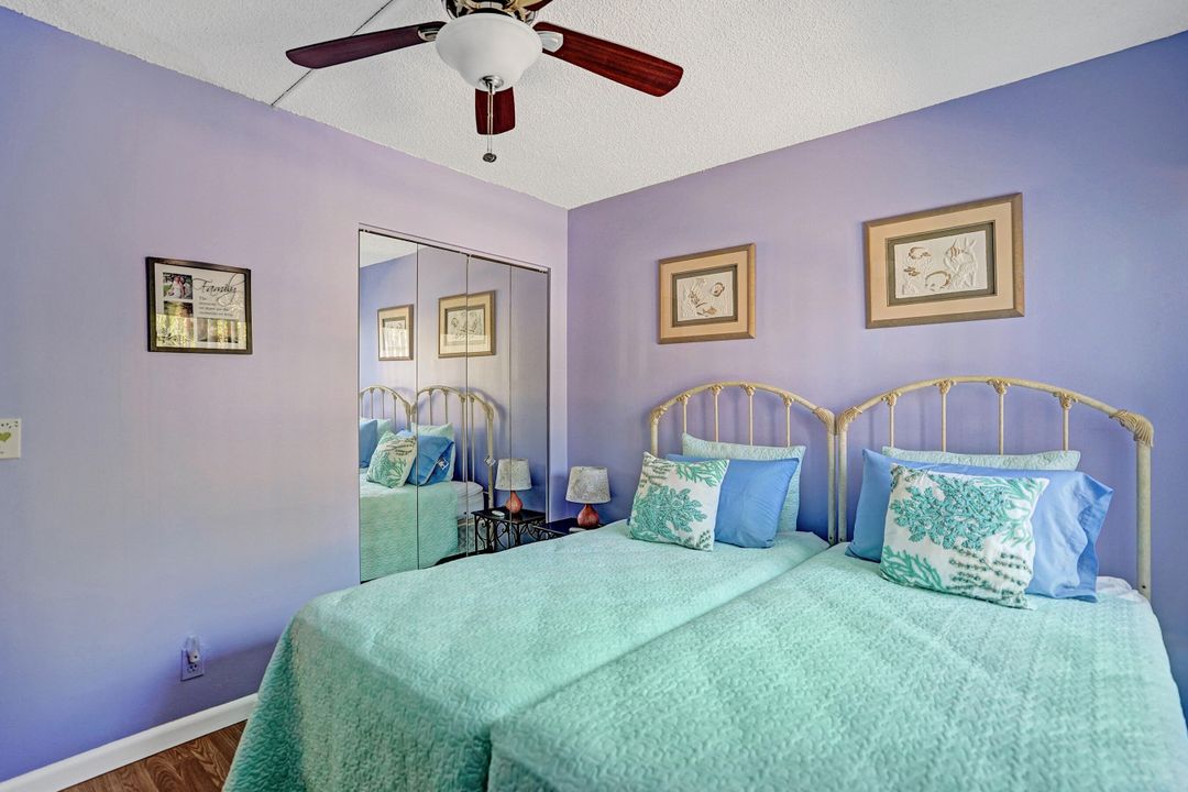 Active With Contract: $249,900 (2 beds, 2 baths, 1150 Square Feet)