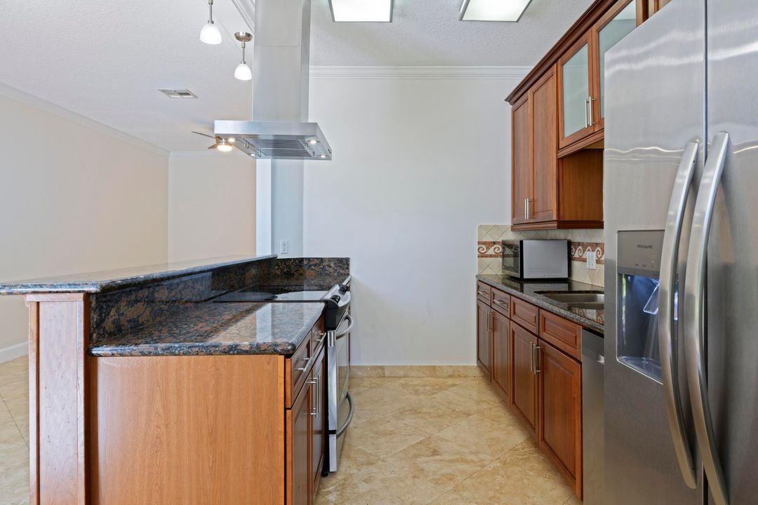 En Venta: $855,000 (2 camas, 2 baños, 1750 Pies cuadrados)