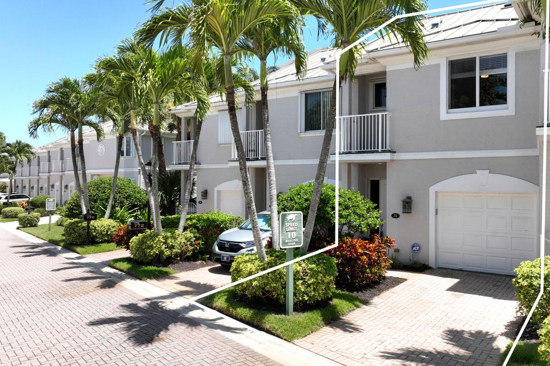 En Venta: $855,000 (2 camas, 2 baños, 1750 Pies cuadrados)