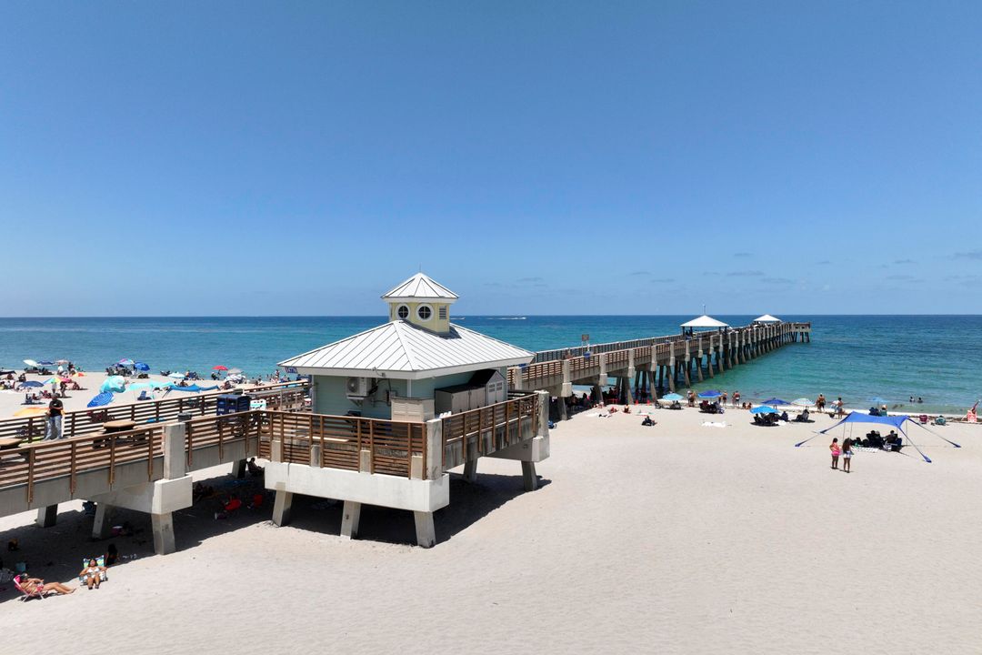 En Venta: $855,000 (2 camas, 2 baños, 1750 Pies cuadrados)