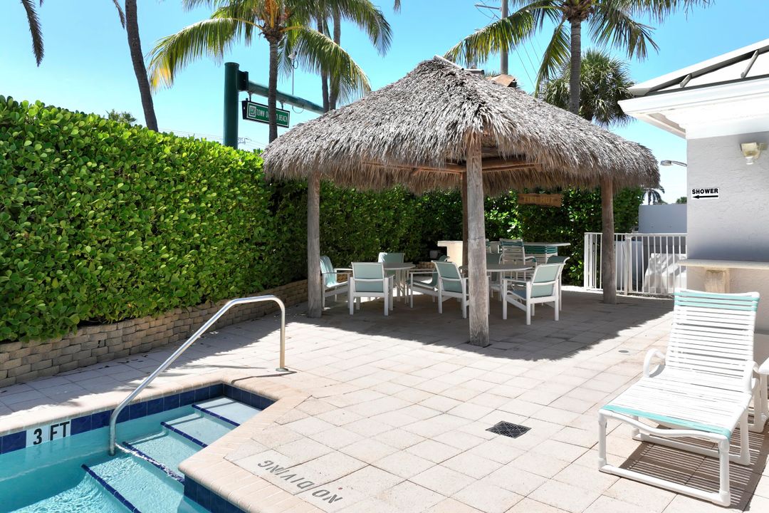 En Venta: $855,000 (2 camas, 2 baños, 1750 Pies cuadrados)