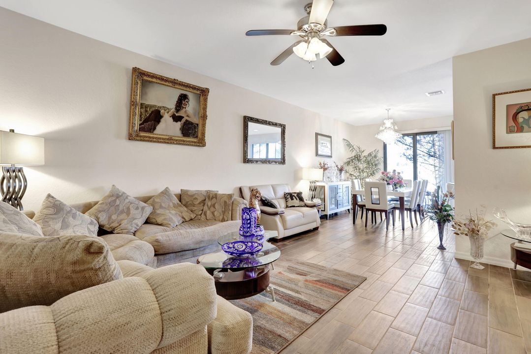 待售: $475,000 (3 贝兹, 2 浴室, 1661 平方英尺)