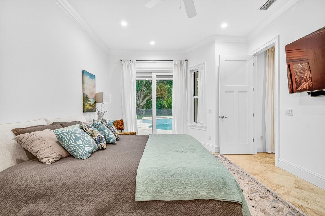 待售: $2,695,000 (3 贝兹, 3 浴室, 2571 平方英尺)