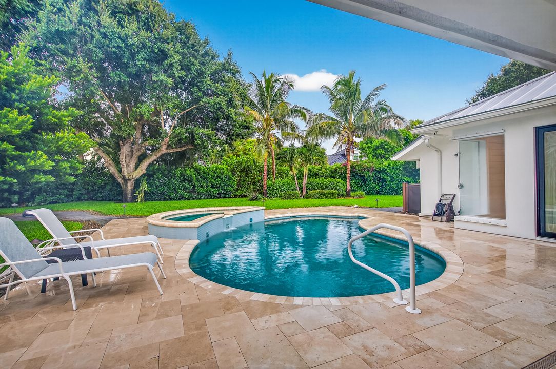 待售: $2,695,000 (3 贝兹, 3 浴室, 2571 平方英尺)