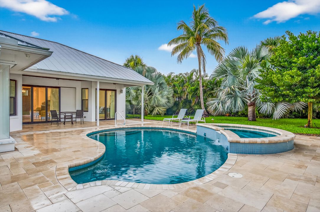 待售: $2,695,000 (3 贝兹, 3 浴室, 2571 平方英尺)