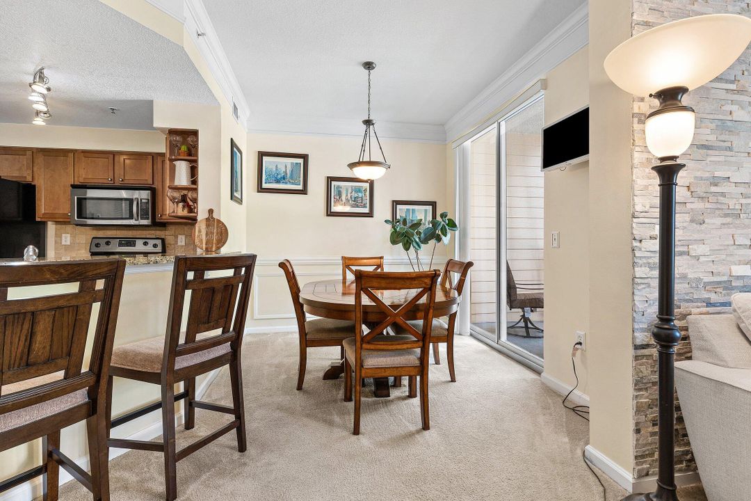 En Venta: $374,900 (2 camas, 2 baños, 1344 Pies cuadrados)