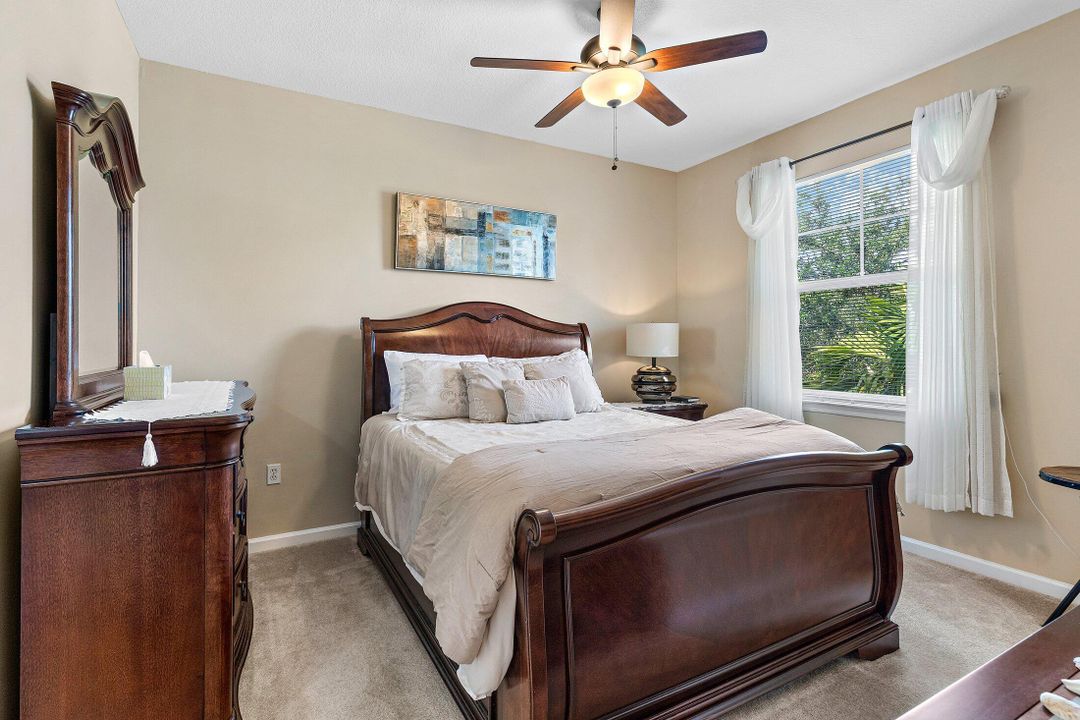 En Venta: $374,900 (2 camas, 2 baños, 1344 Pies cuadrados)