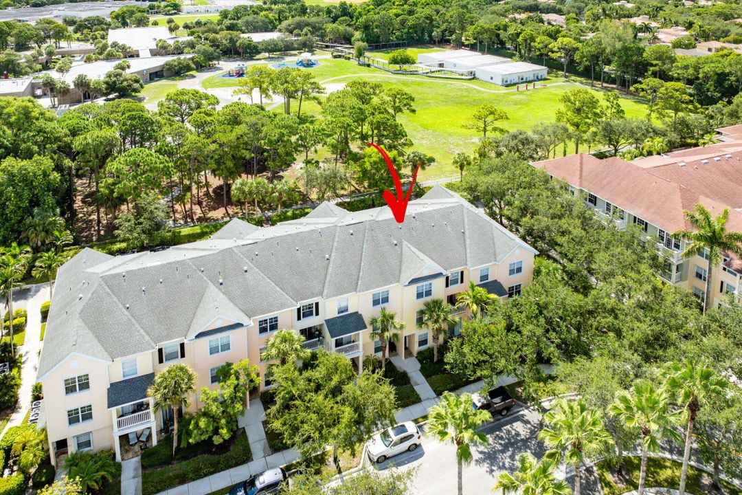 En Venta: $374,900 (2 camas, 2 baños, 1344 Pies cuadrados)