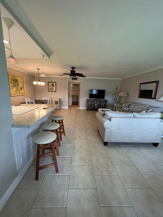 Activo con contrato: $1,500 (1 camas, 1 baños, 994 Pies cuadrados)