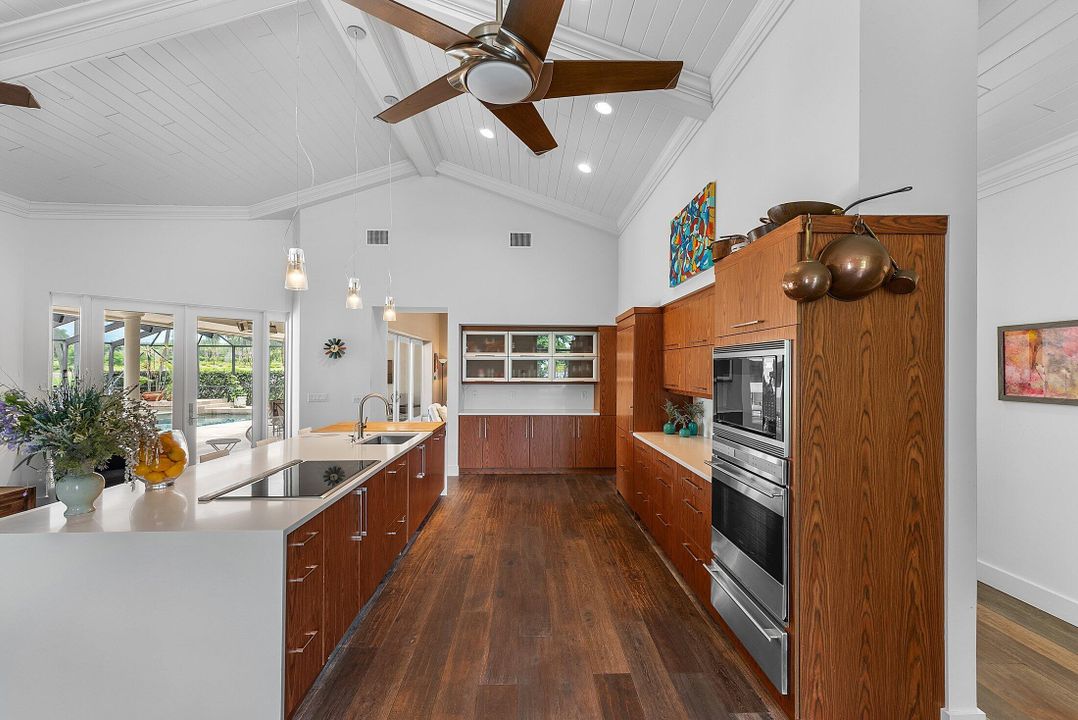 Active With Contract: $2,789,000 (4 beds, 4 baths, 4342 Square Feet)